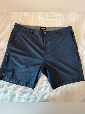 Like New Linksoul Men's Dark Navy Solid Boardwalker Flat Front Shorts.
